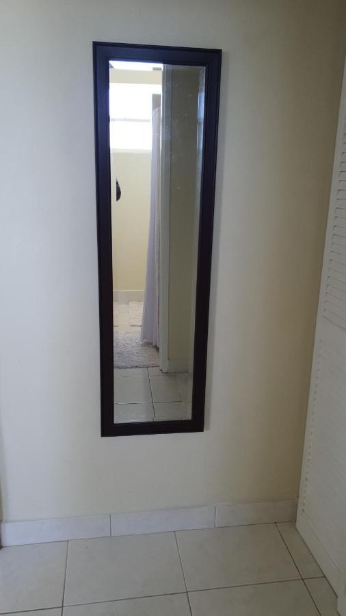 Hastings Towers 4D - Studio Apt Opp Beach Bridgetown Kültér fotó